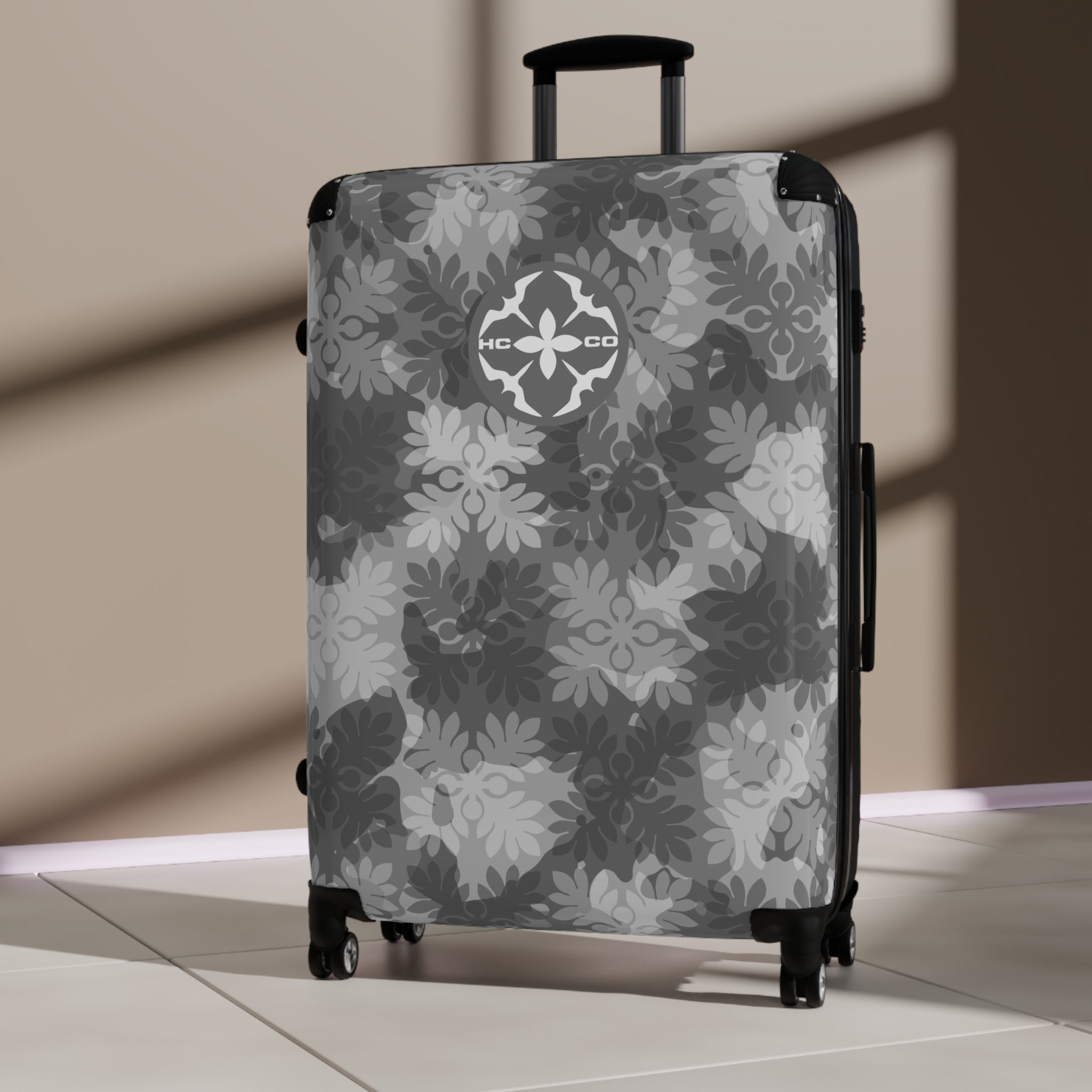 ‘Ulu Quilt Camo Suitcase (Gray)